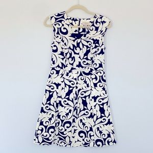 LOFT dress | Navy and Soft White floral-like pattern | Size 2